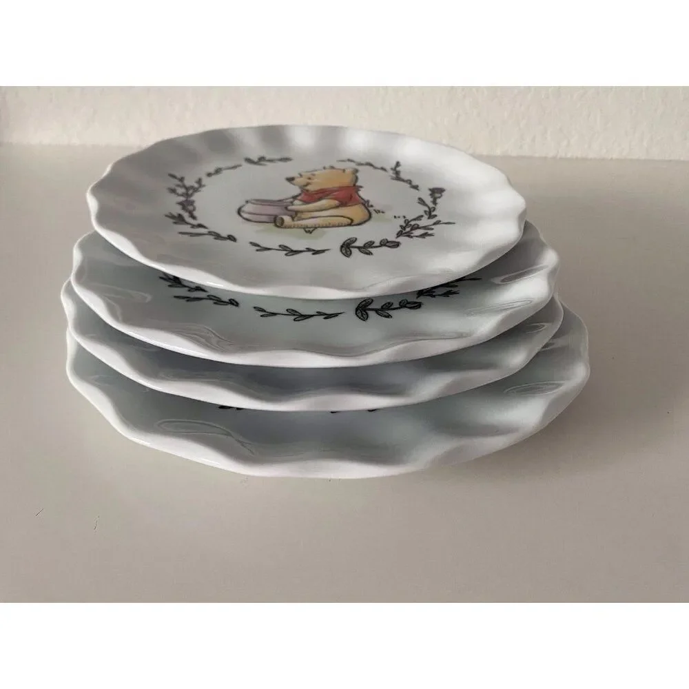 Set Of 4 Disney Winnie The Pooh Walk Along Scalloped‎ Dinner Ceramic Plates NEW